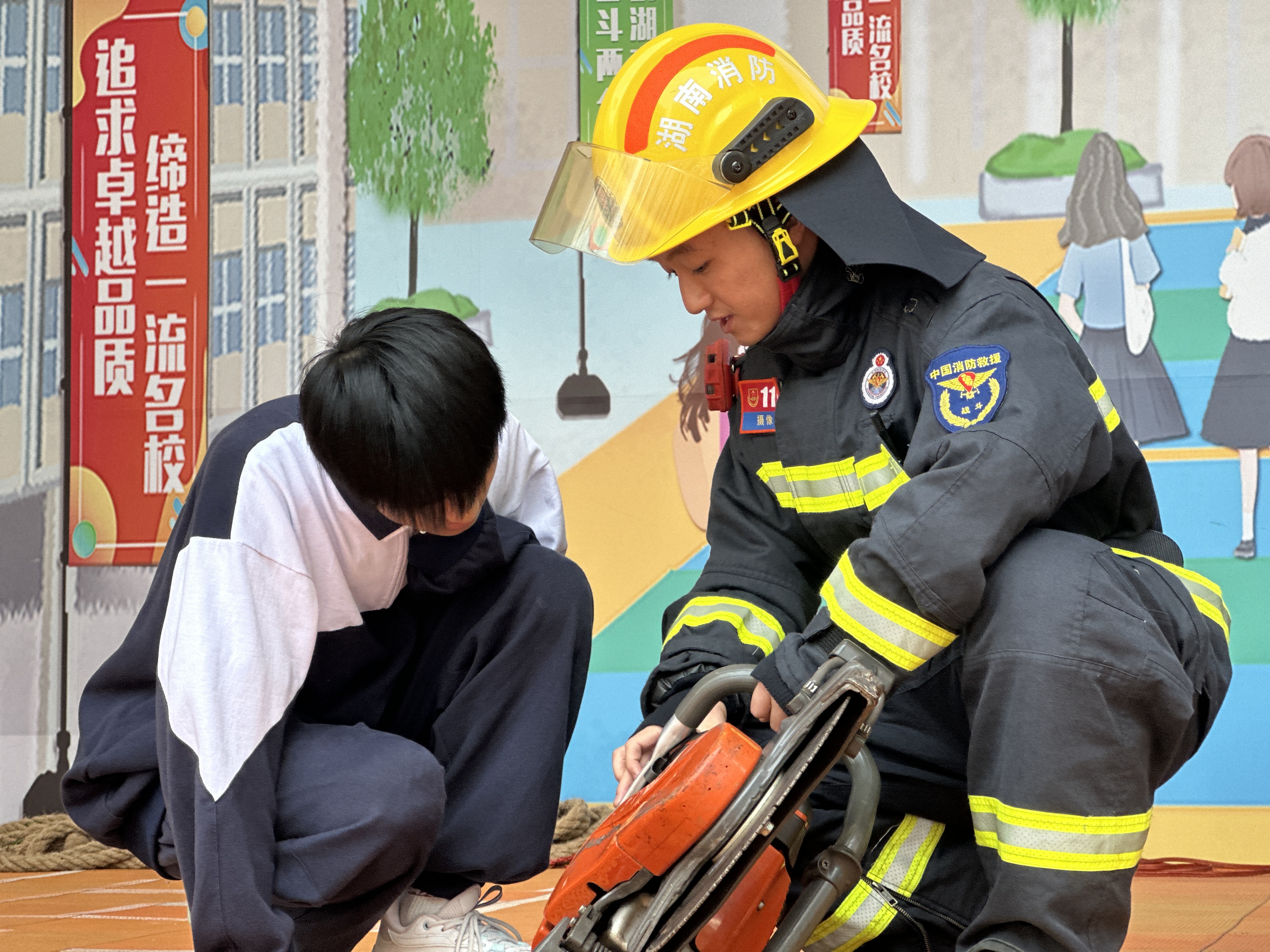 智云学校火灾演习疏散，安全“练”就未来!